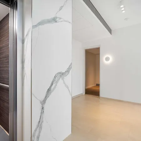 Lux Apartament *